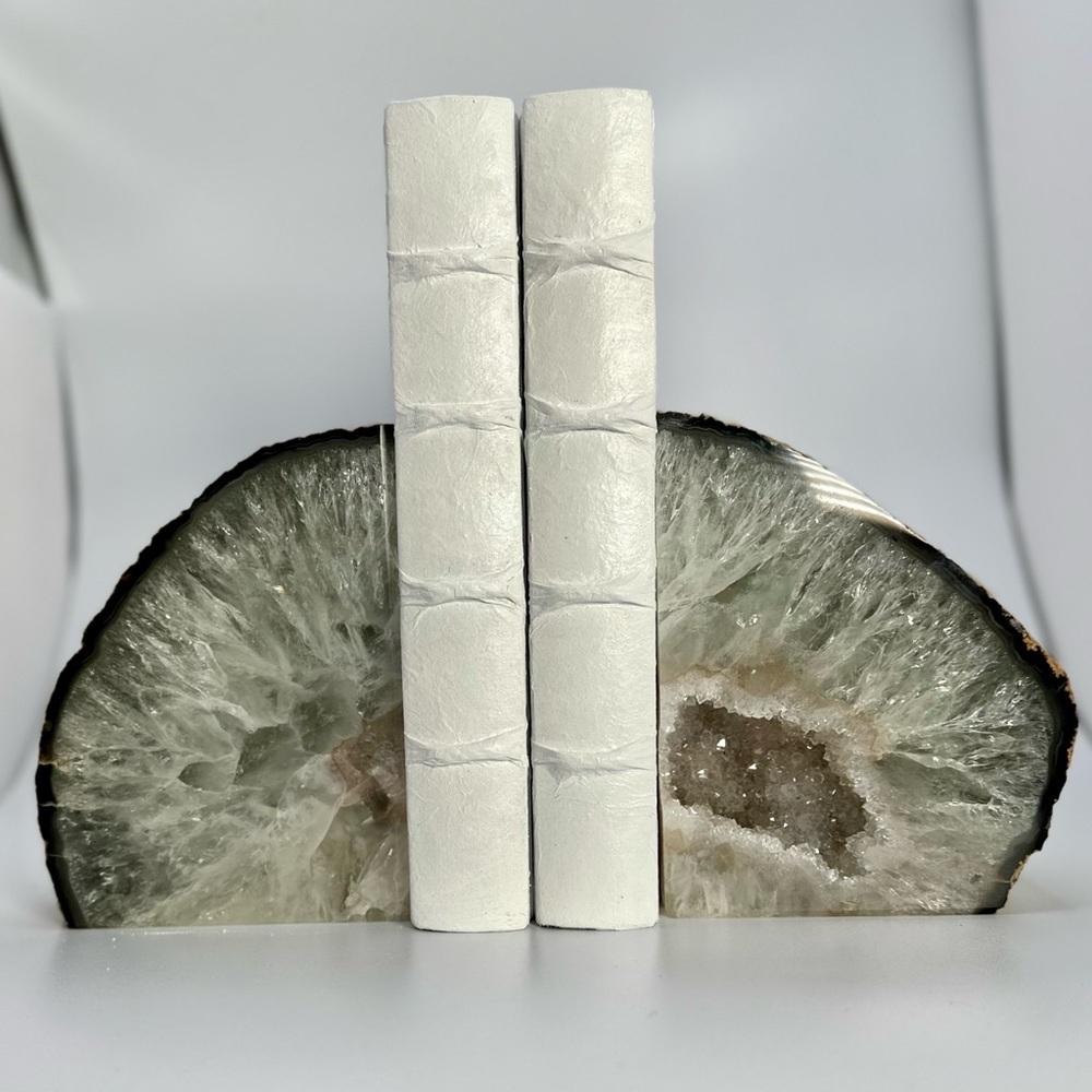 Crystal Bookends, Agate, Geode Center, White, Gray, Cream Layers (10+ lbs.) - Picture 9 of 14